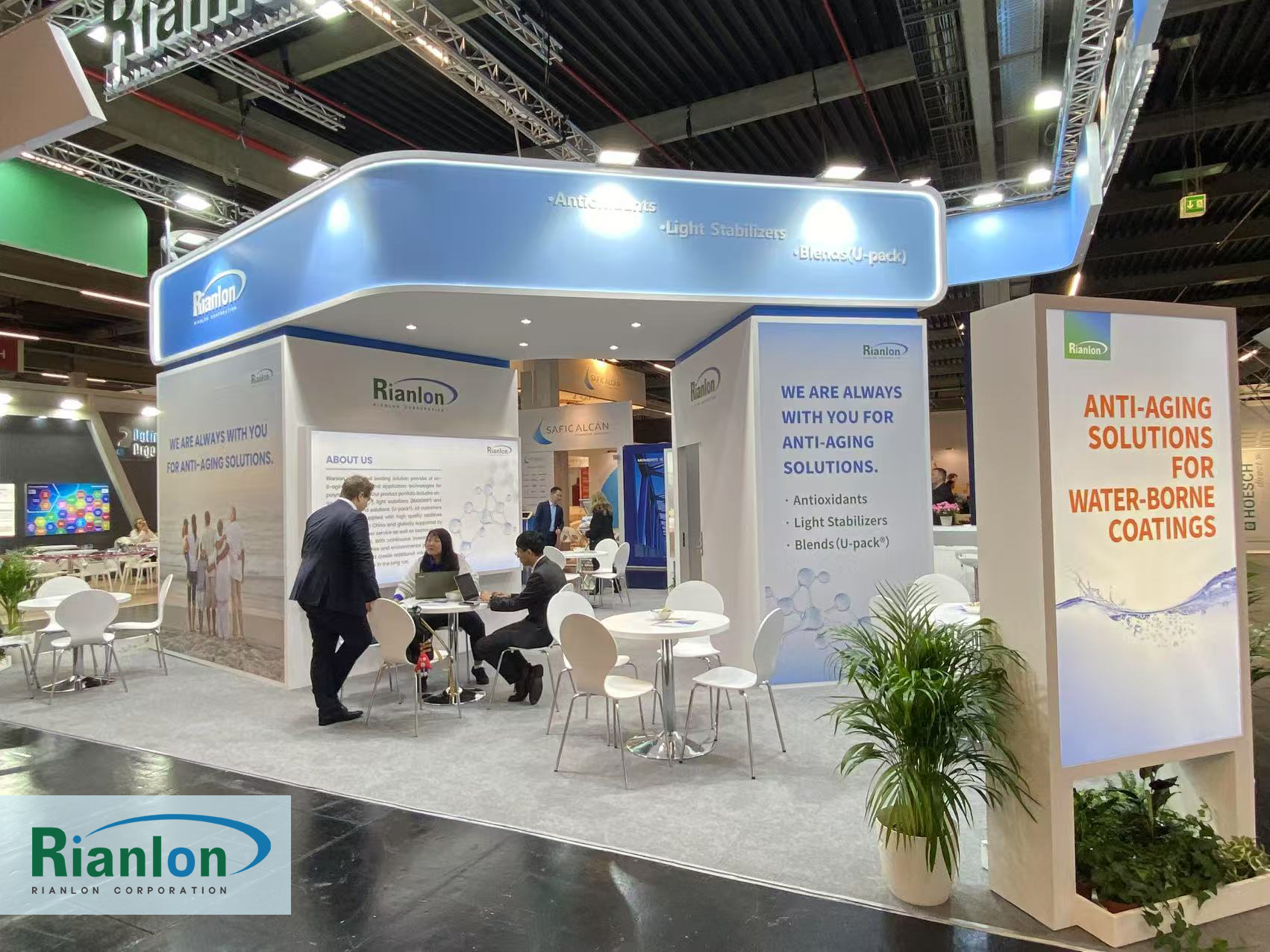 rianlon  at ECS2025-1.jpg
